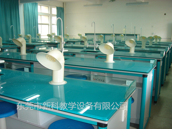 化學(xué)實(shí)驗室（鋼化璃玻）