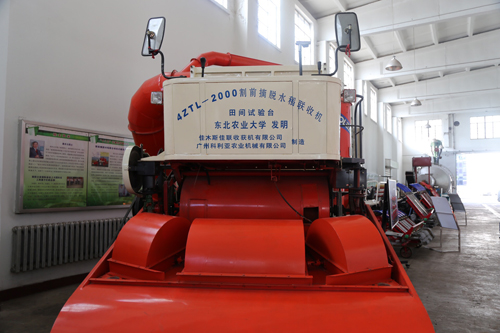“喜迎十九大教育看龍江” 東北農業(yè)大學(xué)農業(yè)機械實(shí)驗室：農機科研釋放的強大生產(chǎn)力