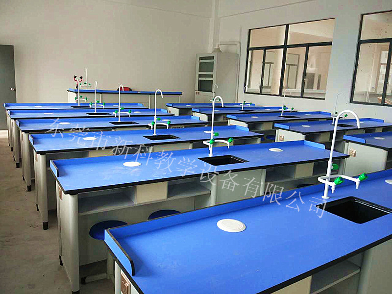化學(xué)實(shí)驗室硬件建設