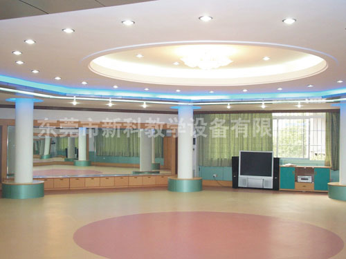 <a href='http://www.sbwkx.cn/chanpin/59-1.html' target='1' style='font-size:18px; font-weight:bold; color:#000000;'>舞蹈室</a>