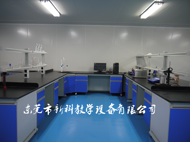 實(shí)驗室轉角臺案例